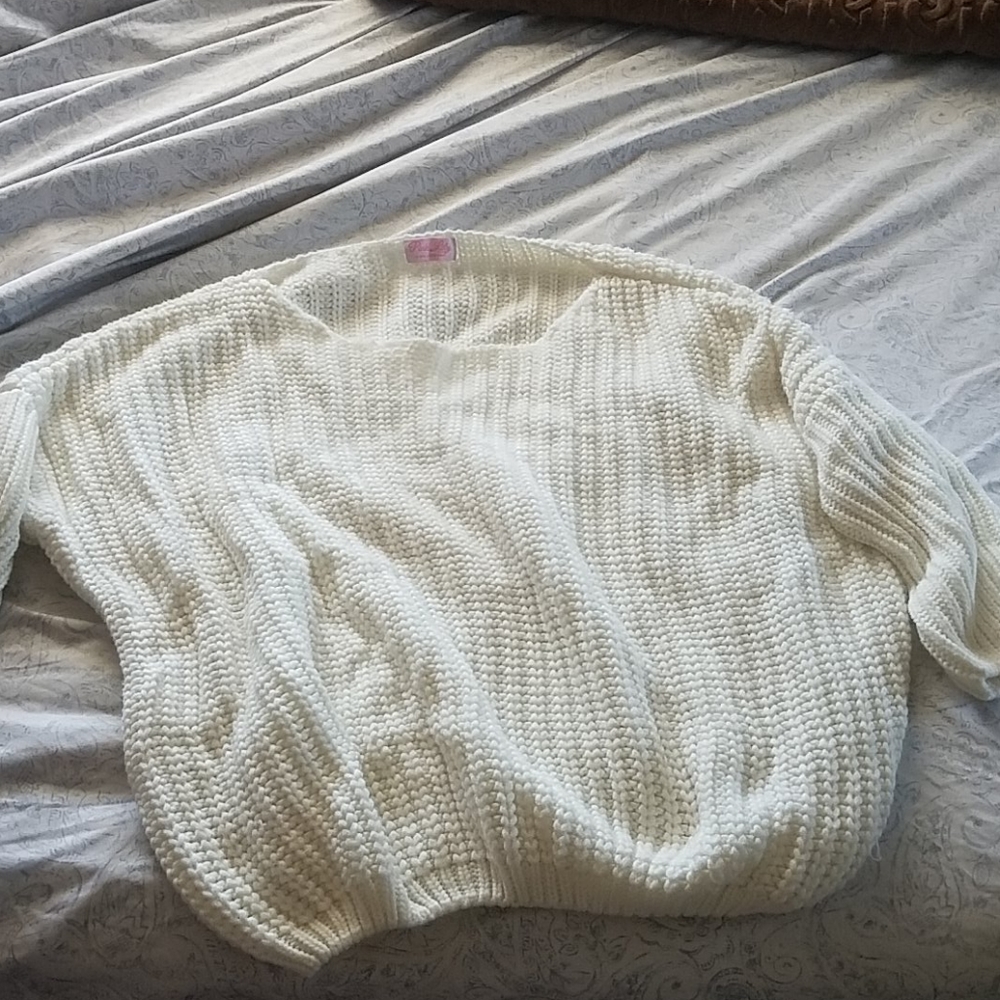 Pink lily sweater